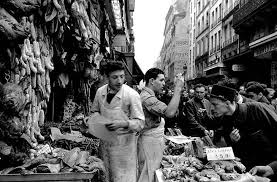 Resultats Google Recherche D Images Correspondant A Http Www Obsessionphoto Com Upload Article 223 27 Robert Doi Robert Doisneau Rue Montorgueil Vieux Paris