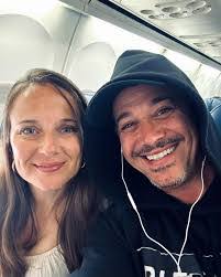 Kris Owen's Instagram, Twitter & Facebook