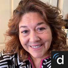 Lisa Schuerman's Instagram, Twitter & Facebook