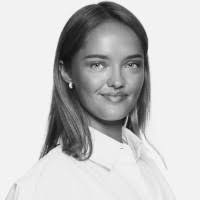 200+ "Julia Strom" profiles