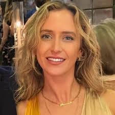 Lauren Andros's Instagram, Twitter & Facebook