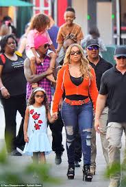 Nicholas scott cannon (born october 8, 1980) is an american comedian, rapper, and television host. Mariah Carey And Nick Cannon Take The Twins To Disneyland Mariah Carey Mariah Carey Pictures Mariah
