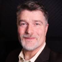 Benjamin Noland's Instagram, Twitter & Facebook