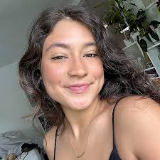 Top 35 Latin Book Influencers in 2025