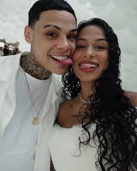 Photos by Julia Sousa (@pretinharara_) · April 6, 2025