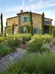 Magnificent Tuscan Villa Amazing Interiors View Villas For Rent In San Casciano Dei Bagni Jardin Toscano Casas De Campo De Piedra Casas Toscanas