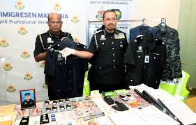 The contract system' in current issues in labour migration in malaysia, seminar organised by national. Immigration Dept Detains Bogus Officer For Cheating On Facebook Instagram Nsttv