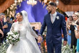 We would like to show you a description here but the site won't allow us. Choro Emocao E Piadas Nos Votos De Viviane Araujo E Guilherme Militao