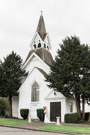 Photo Of Bride And Groom Standing In Front Of A Chapel At An Intimate Wedding At Belle Chapel In Snohomish A Wedd Intimate Wedding Snohomish Snohomish Wedding