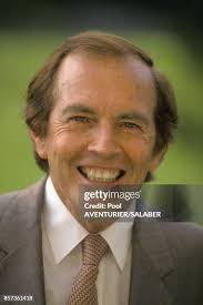 14 Clinique Consultant Photos & High Res Pictures