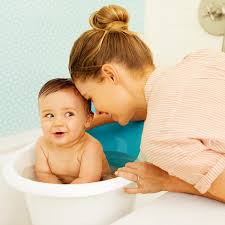Shop for baby tubs in baby bath. Munchkin Sit And Soak Non Slip Baby Bath Tub With Built In Support Baby Bump 0 12 Months White Walmart Canada
