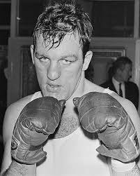 Former British heavyweight champion Brian London, who challenged Muhammad  Ali for the world heavyweight title, passed away at the age of 87  #OnThisDay in 2021. London, affectionately known as "The Blackpool Rock"