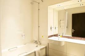 Find out more about the premier inn london angel islington hotel in london and superb hotel deals from lastminute.com. Premier Inn London City Aldgate