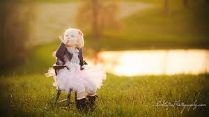 Professional portrait studio near me for creatives. Family Pictures Photo Studios Near Me Family Portraits Red Lotus Photographers Near Me