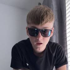 Stream Guy Kelly music