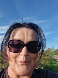 Hello, I'm Carla and something to know about me is I love music. 🎵 Happy  to be part of the group.