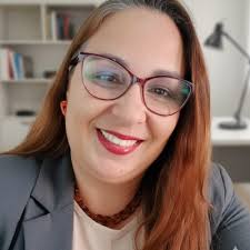 Colegas de RH, Estou muito feliz em compartilhar que serei professor no  Programa de Aceleração de RHs da @Koru, junto a profissionais incríveis  como Daniel Spolaor, Camila Girundi, Daniel Kobata…