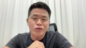 【AcQiu 循经按穴】  人体有一股气，这股气会在一天内有规律的沿着经络循行全身一圈。经络通畅的话，五脏六腑之间的气血运行也会顺畅无阻，人自然就会容光焕发，气血充盈，延年益寿。  虽然科学