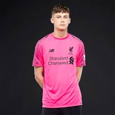 Bis zu 70% auf schwarze und weiße artikel | nur noch: Herren Fanbekleidung New Balance Fc Liverpool 18 19 Torwart Ausweichtrikot Kurzarm Pink Pro Direct Soccer