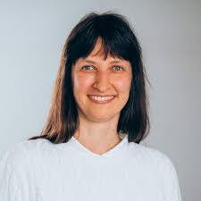 Tina Scholz's Instagram, Twitter & Facebook