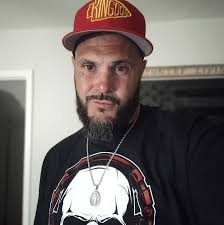 If only he was 8-1 how different the conversation would be Logo man ❤️