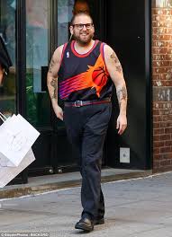 Jonah hill in 2013's the wolf of wall street. Mike Vigil On Twitter 2018 Jonah Hill Wearing Suns Jersey 2019 Shakira Wearing A Suns Jersey 2020