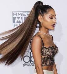 Kim Kardashian Beyonce Candice Swanepoel Zoom Sur La Tendance Des Cheveux Extra Longs Idees De Coiffures Idees Cheveux Longs Kardashian