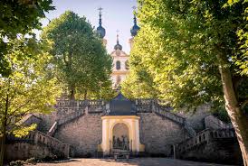 Das prachtvolle bauwerk das im volksmund auch käppele genannt wird. 5 Dinge Mit Denen Man Den Herbst In Wurzburg Geniesst Wurzburg Erleben