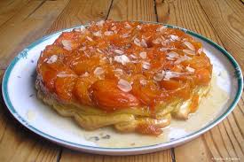 Tarte Tatin Abricots Lavande Recette En 2020 Tarte Tatin Abricot Recette Abricot Recette Tarte Abricot