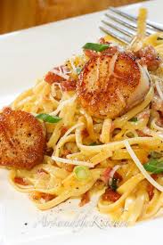 Linguine Aux Petoncles Poeles Sauce Carbonara Recipes Scallop Recipes Food