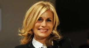 La tragica morte di alessandra appiano avvenuta in ospedale ha suscitato lacrime e rabbia in molti colleghi, come antonella clerici e rita dalla chiesa. Alessandra Appiano La Morte Della Scrittrice E Autrice Televisiva