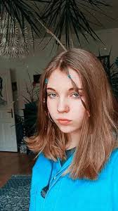 Profitez de millions d'applications android récentes, de jeux, de titres musicaux, de films, de séries, de livres, de magazines, et plus encore. Seh Ich Wirklich Aus Wie Billie Eilish Ahnlichkeit