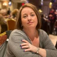 Deanna Sparks's Instagram, Twitter & Facebook