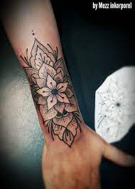 Pin By Lena Cordier On Tattoo2017 Tattoos For Guys Tattoos Hand Tattoos