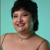 40+ perfis com “Debora Madeira”