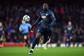 Romelu lukaku gewicht anderlecht kaufte 13 jugendspieler von lierse, nachdem sie mitte der saison 2006 aus der belgischen pro league abgestiegen waren, darunter lukaku. Romelu Lukaky Height And Weight Goals And Body Stats