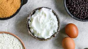 There are at least 20 different fats you could choose from, such as coconut oil, vegetable oil, lard, or butter. Make A Shortening Substitute