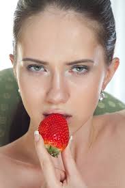 People with asthma sometimes have difficulty to breathe. Margo G Interracial Hot Brunette Caresses Her Pussy With Her Strawberries While R18hub