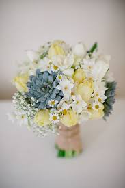 Looking for spring wedding #inspo? Stunning Wedding Bouquets With Tulips