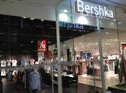 marmara park avm bershka magazasi avm gezgini alisveris merkezleri magazalar cafe ve restorantlar etkinlikler