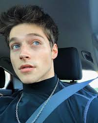 Civciv Texting Guzel Erkekler Siyah Fotografcilik Erkek Sac Kesimleri