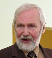 Moen ferdig som helsetopp