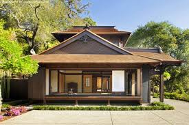 Japanese style was at the height of popularity just recently. Exterior Design Exterior Traditional Japanese House Trendecors