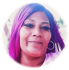 Tina Raine's Instagram, Twitter & Facebook