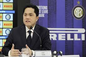 Kalau misalnya dikasih pilihan, next, punya klub bola lagi, bisa nonton (bola) lagi. Inter Milan Resmi Pindah Tangan Erick Thohir Berkoar