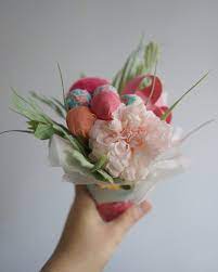 100均の材料で楽々簡単 手作りキャンディブーケの作り方とアレンジ法まとめ macaroni キャンディブーケ 作り方 ブーケ 作り方 キャンディブーケ