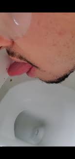 Licking male public toilet - ThisVid.com