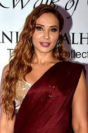 Salman khan's lover, iulia vantur was born on 24 july 1980 (age 39 years old, as in 2019) in iasi, romania. Iulia Vantur Wikipedia