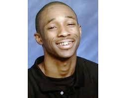 Antonio Holsey's Instagram, Twitter & Facebook