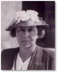 Tracing a Woman Screenwriter